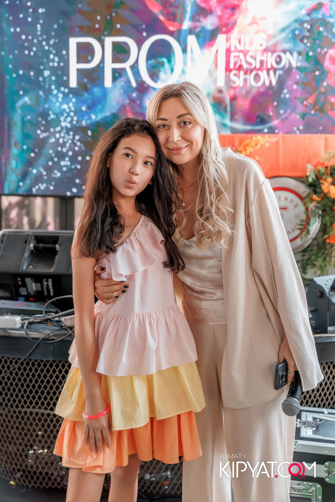 PROM KIDS FASHION SHOW. КИПЯТКОМ АЛМАТЫ!