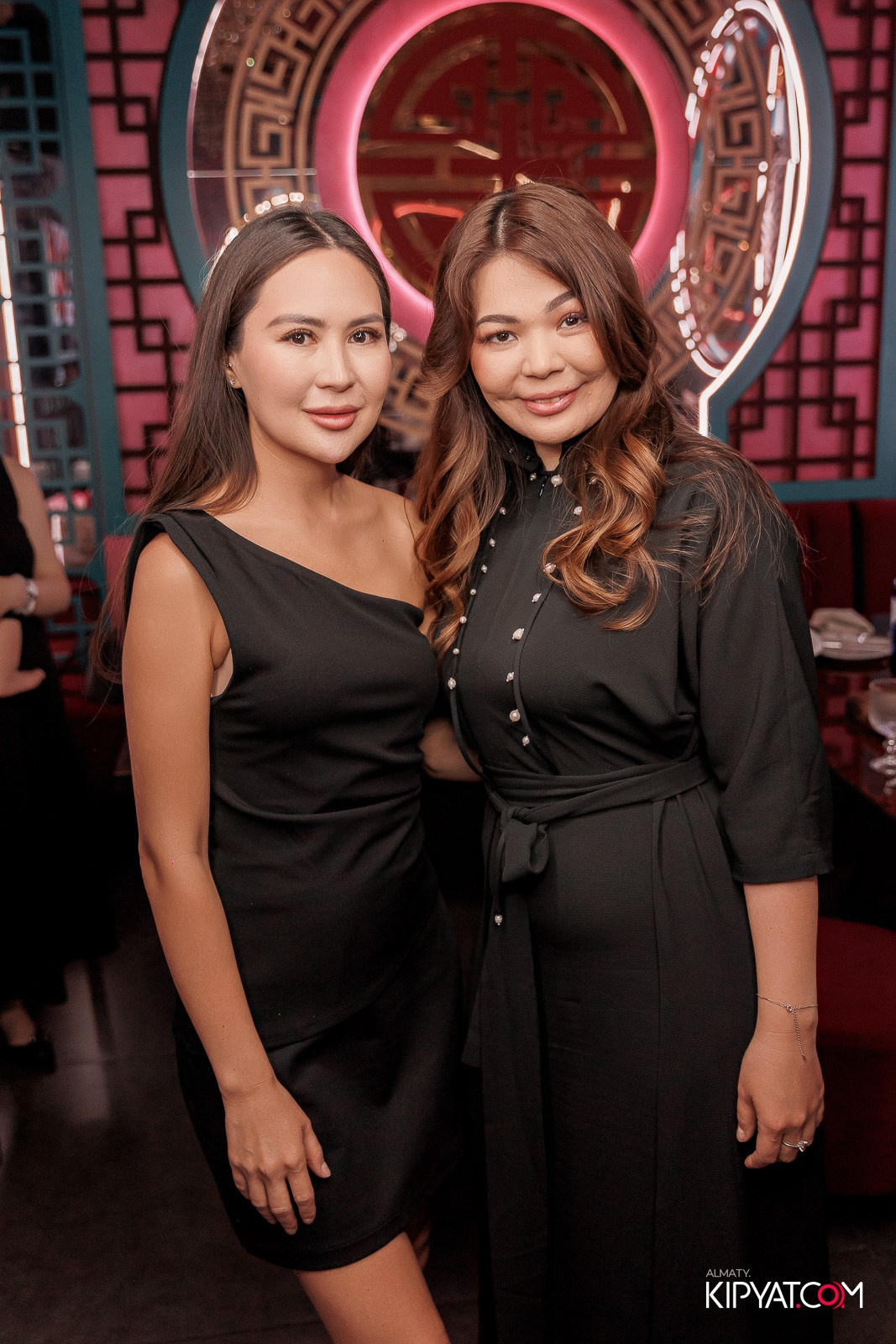 MOOD KARAOKE & TERRACE. КИПЯТКОМ АЛМАТЫ!