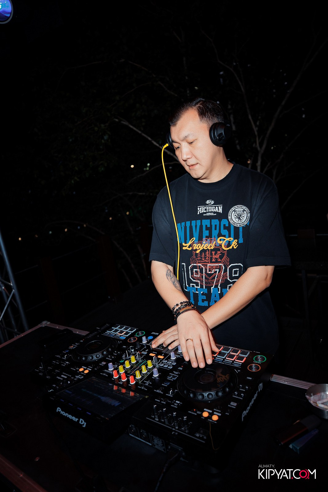 EVENT BAR. КИПЯТКОМ АЛМАТЫ!