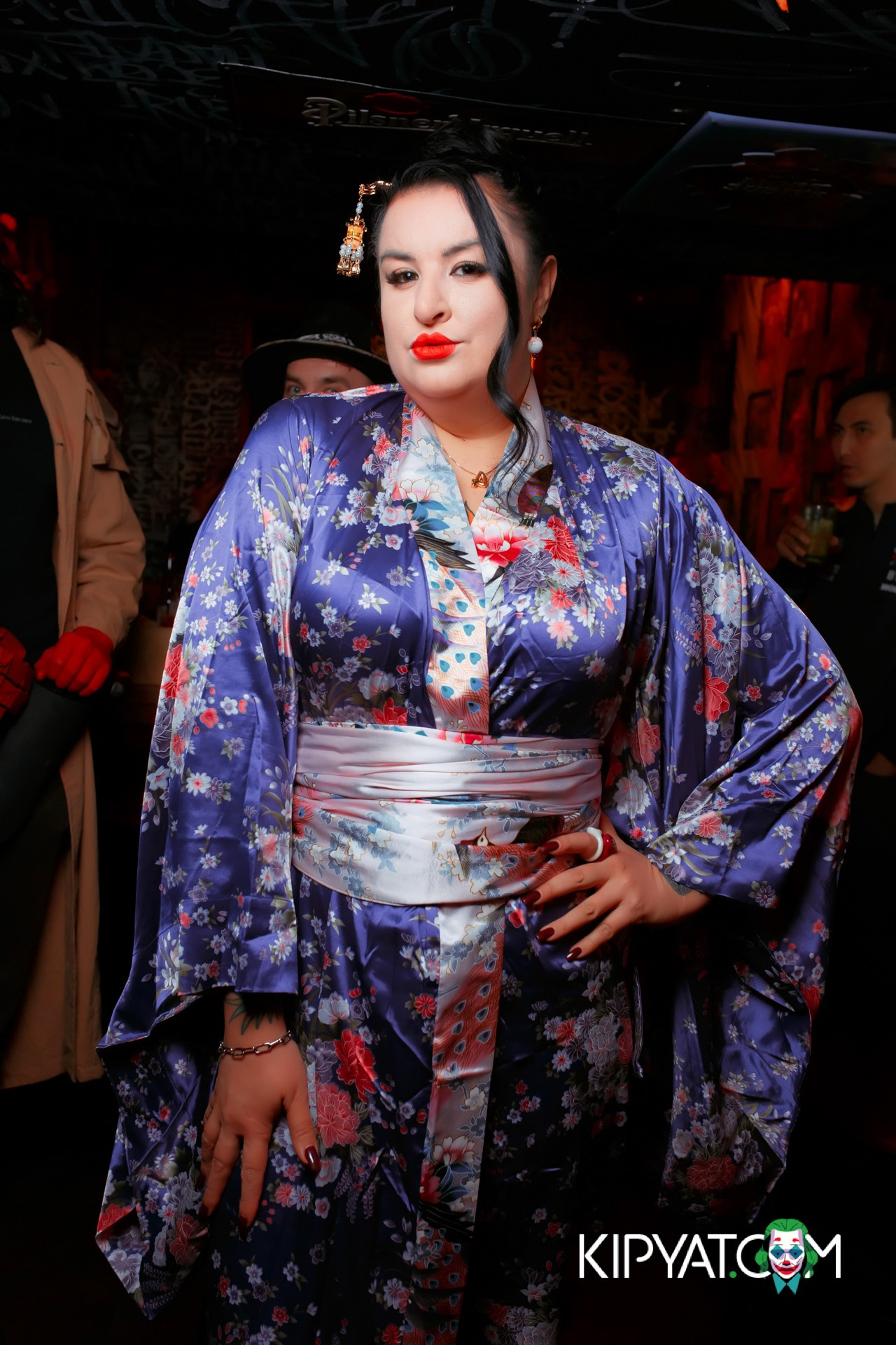 VICTORY AND MEXICAN WILD. КИПЯТКОМ АЛМАТЫ!