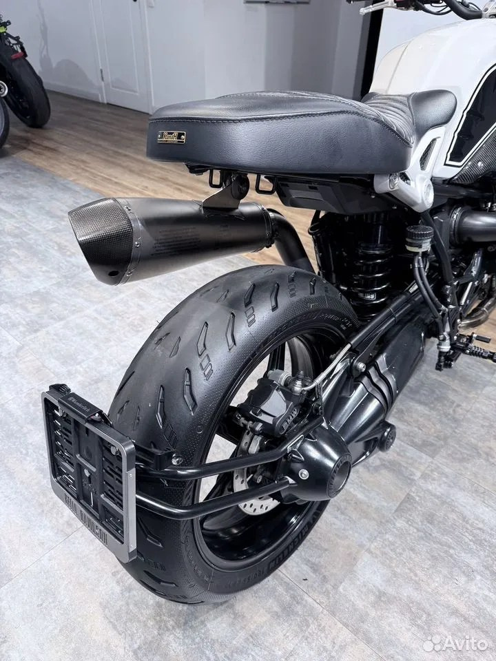 Купить BMW R9T (White Scrambler) — подробнее на сайте. Hello Davidson, Москва. Только хорошие мотоциклы…