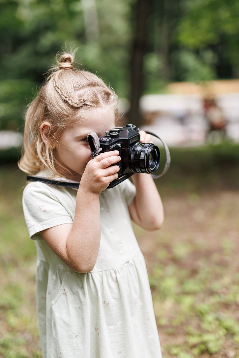 Семейная прогулка по парку Сокольники. Детский и семейный фотограф Домодедово