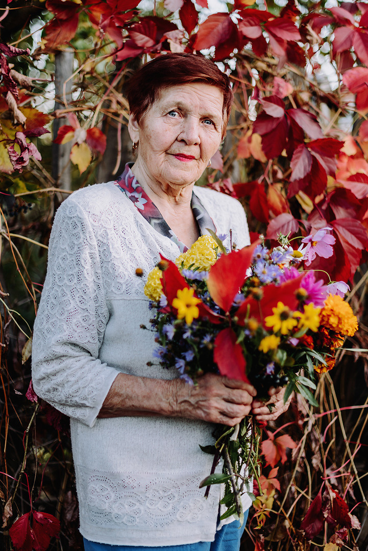 Сентябрьским вечером на огороде. Свадебный и семейный фотограф в Стерлитамаке, Салавате. Илья Антохин