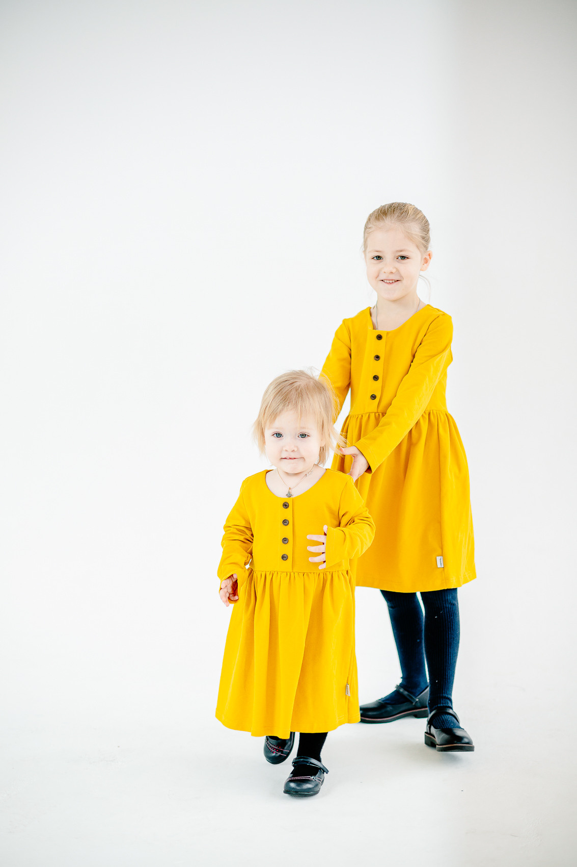 Семейная фотосессия в студии