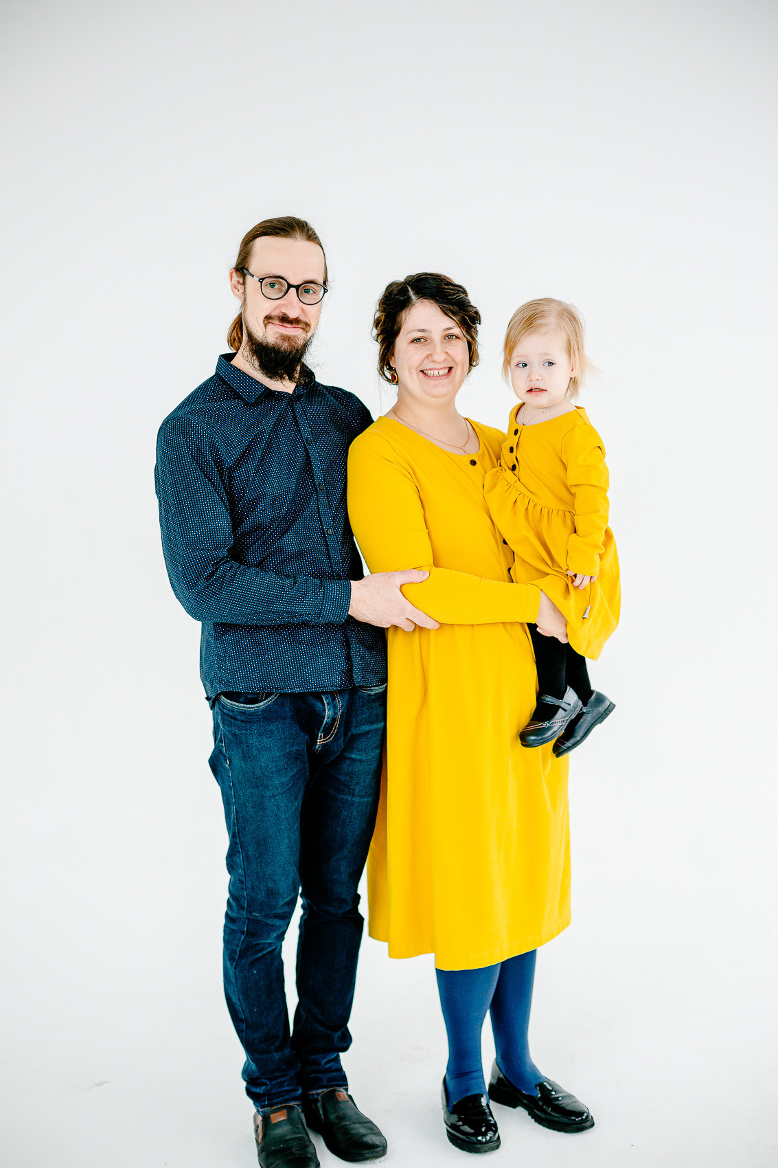 Семейная фотосессия в студии