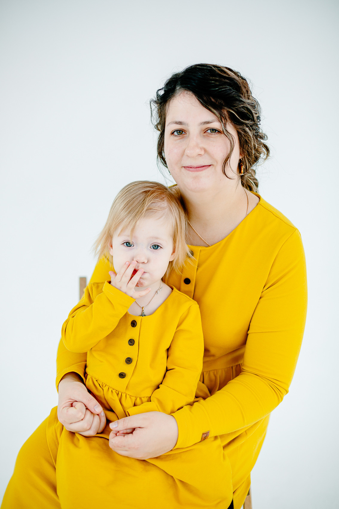 Семейная фотосессия в студии