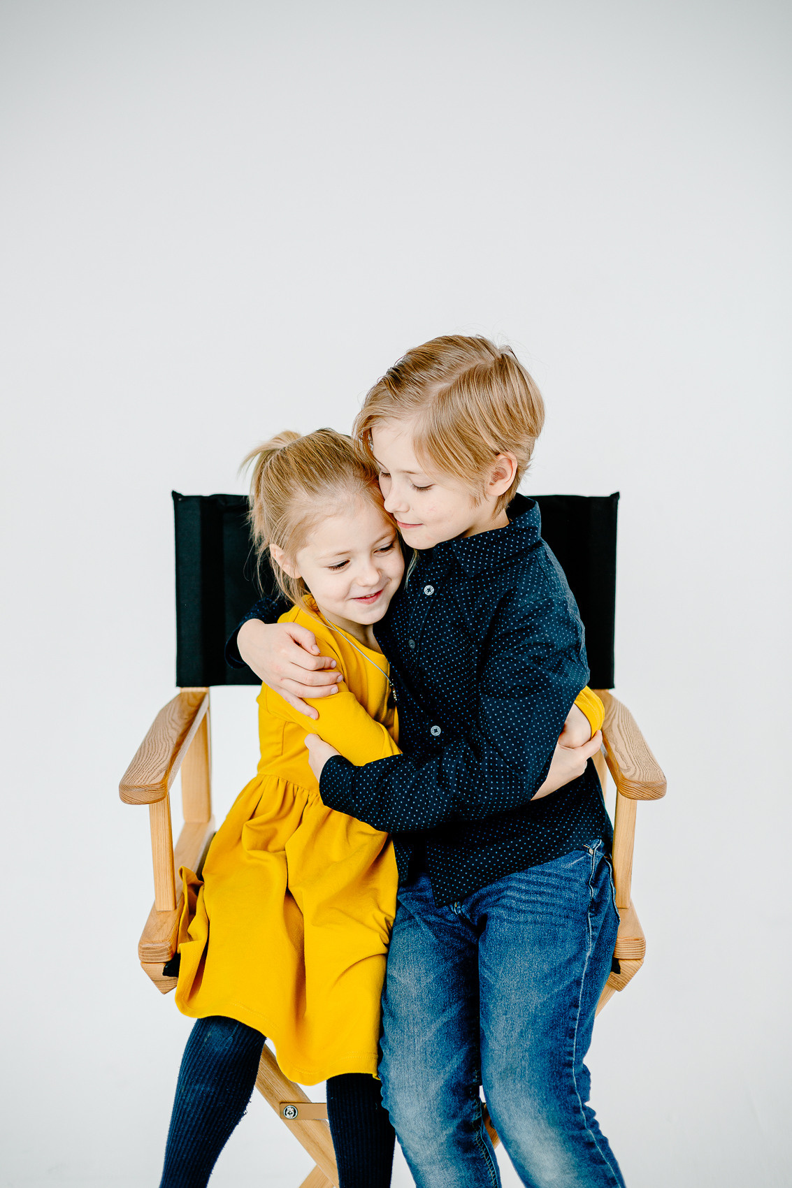 Семейная фотосессия в студии