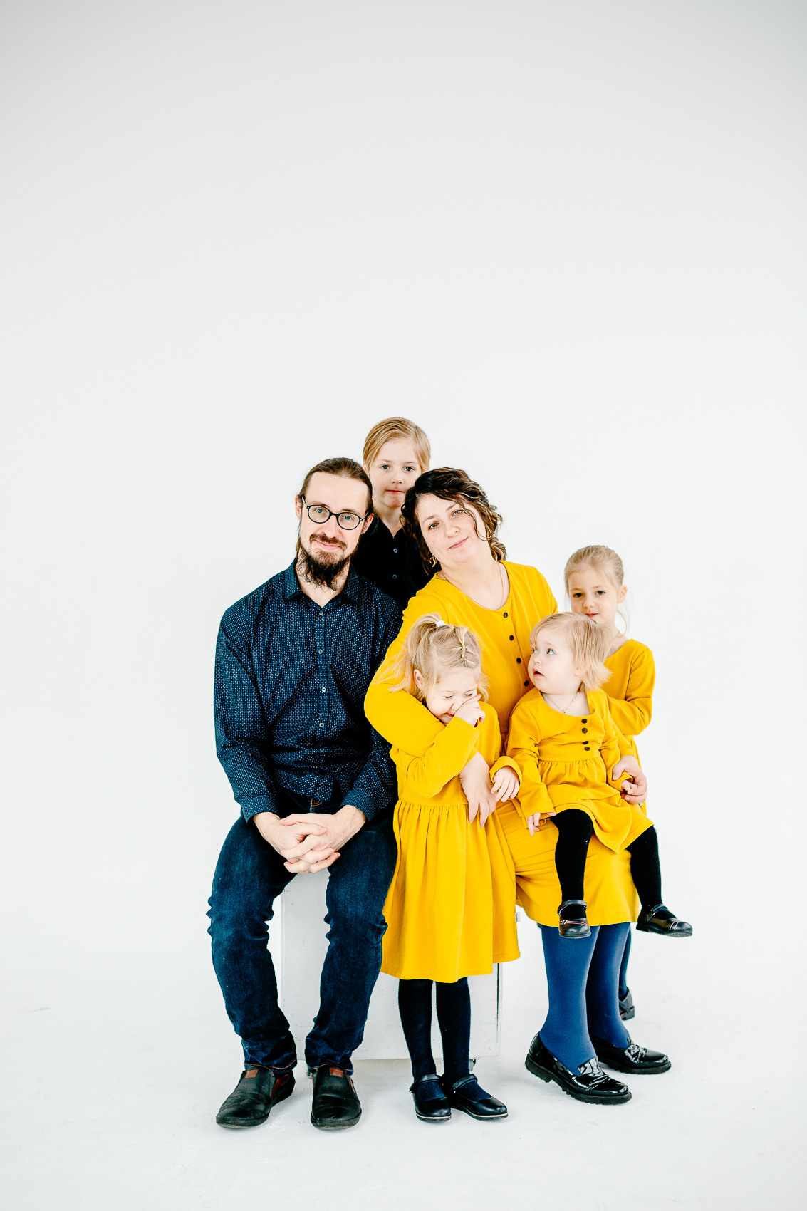 Семейная фотосессия в студии