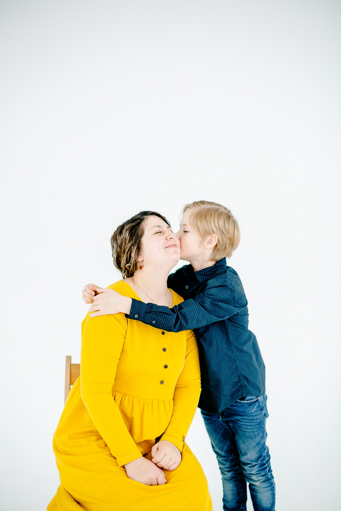 Семейная фотосессия в студии