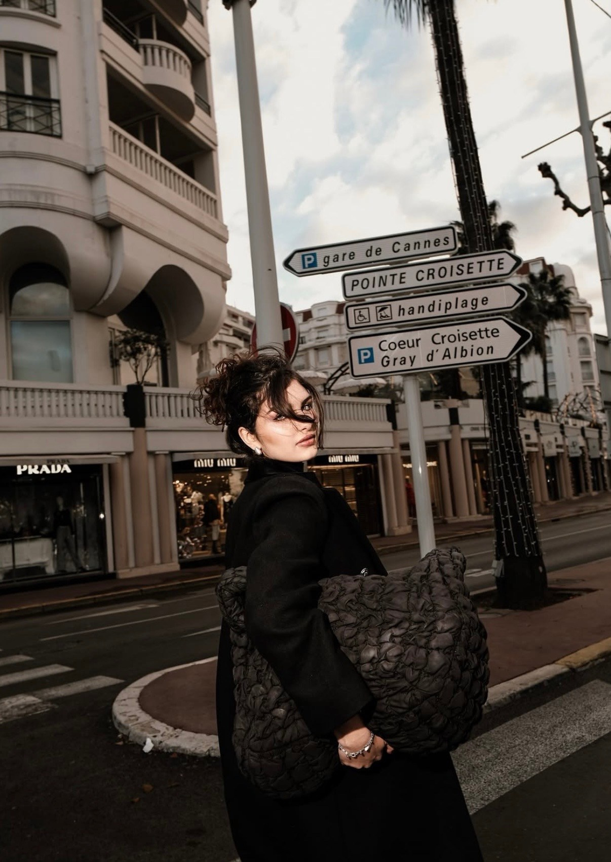 Cinematic fashion, editorial, portrait and lifestyle photographer in Paris, Barcelona and across Europe. Professional photoshoots for individuals, couples, travelers, influencers, models and brands. Destination photographer available in France, Spain, Italy and throughout Europe.