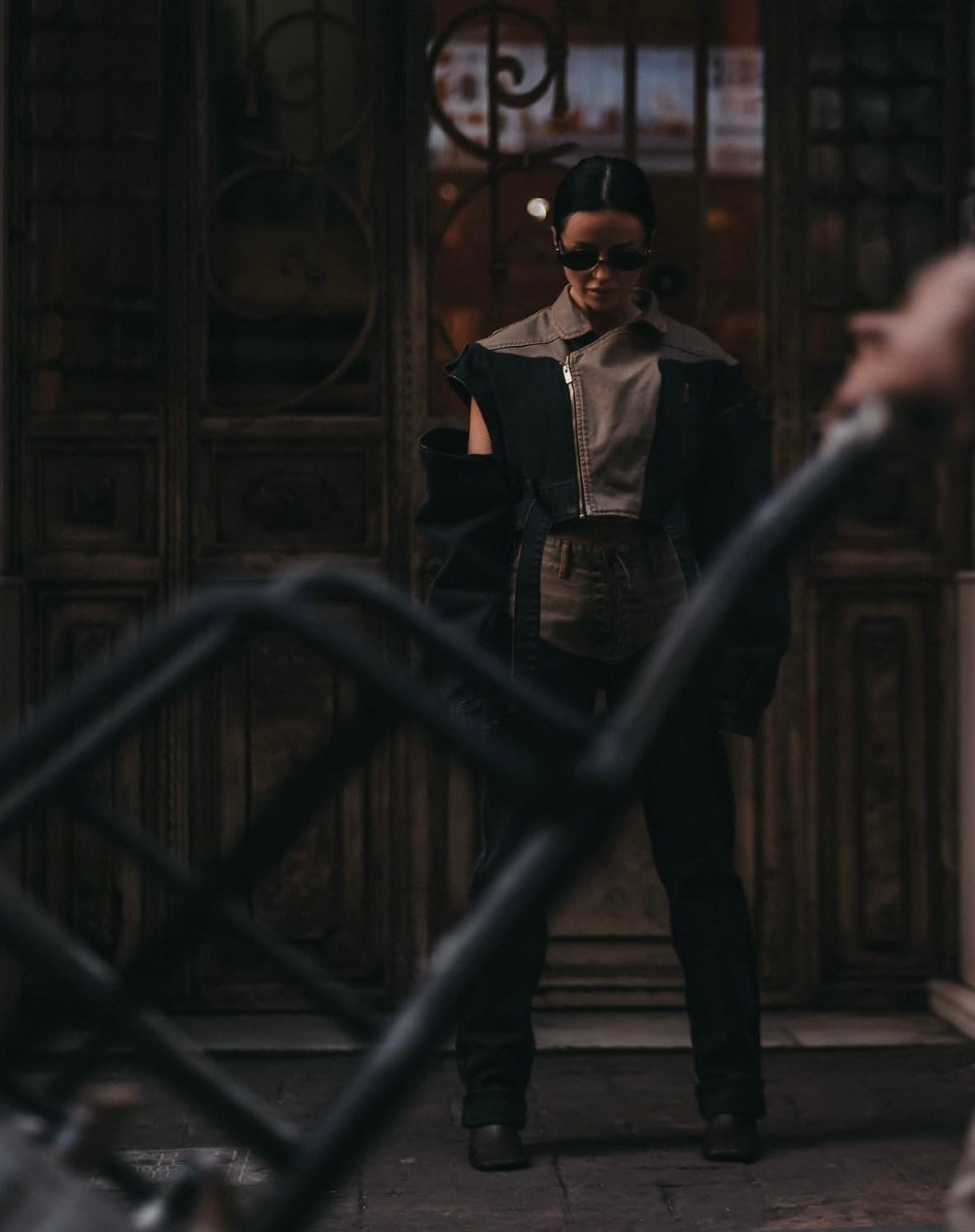 Cinematic fashion, editorial, portrait and lifestyle photographer in Paris, Barcelona and across Europe. Professional photoshoots for individuals, couples, travelers, influencers, models and brands. Destination photographer available in France, Spain, Italy and throughout Europe.