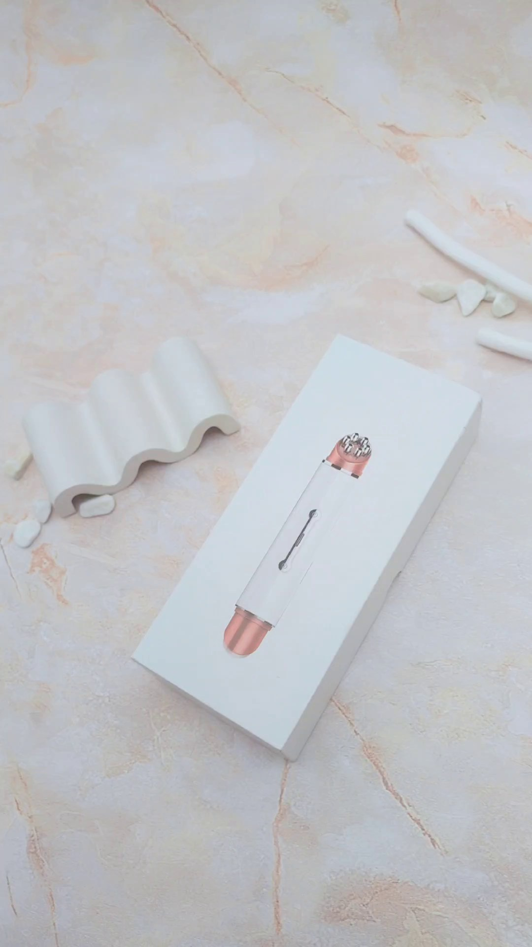 Обзоры товаров. Создание ИИ контента, фотосессии, инфографика в Москве