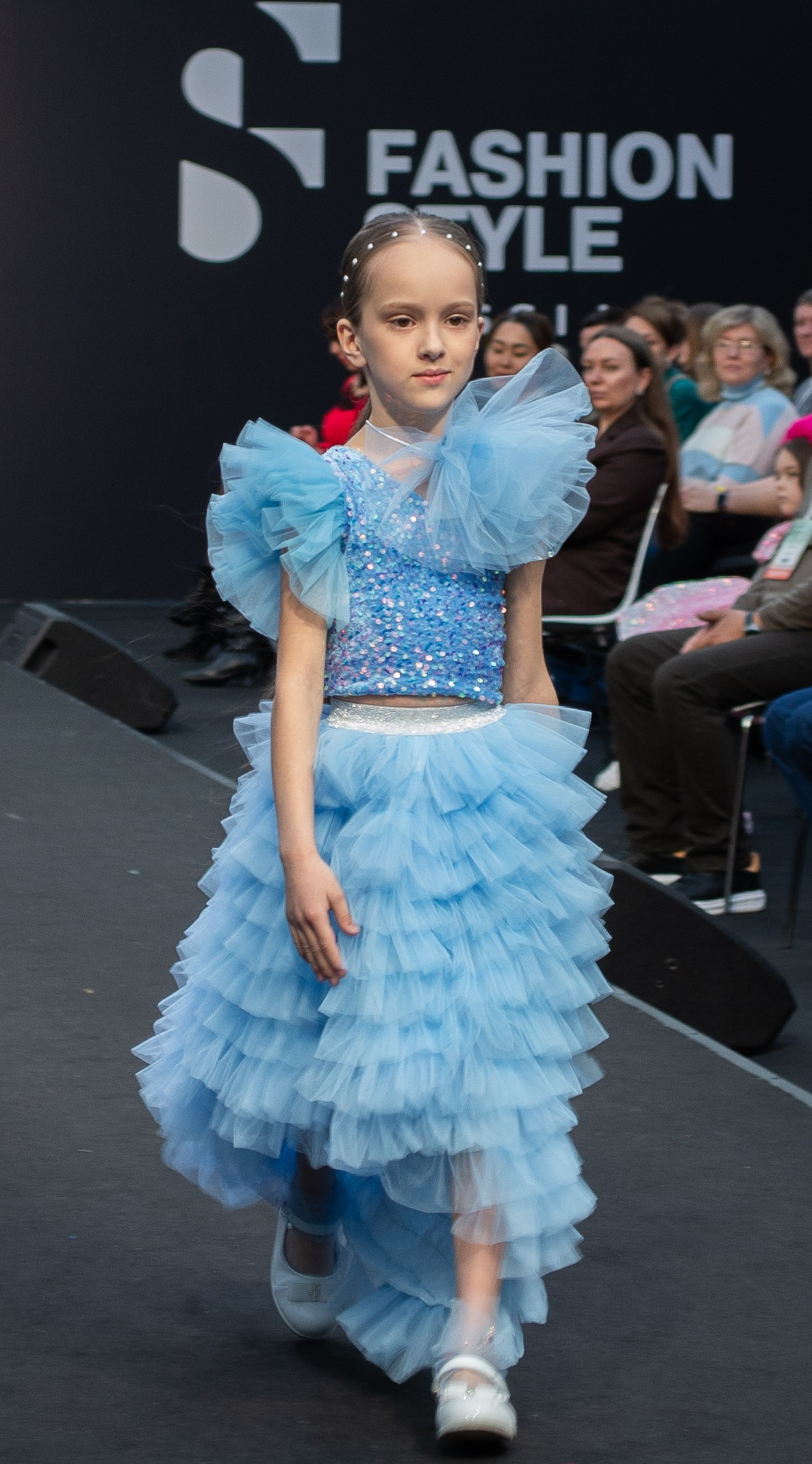 Fashion Style Russia -Детский показ. Victoria Radjevna Репортажный Фотограф — Видеограф Москва • Санкт-Петербург