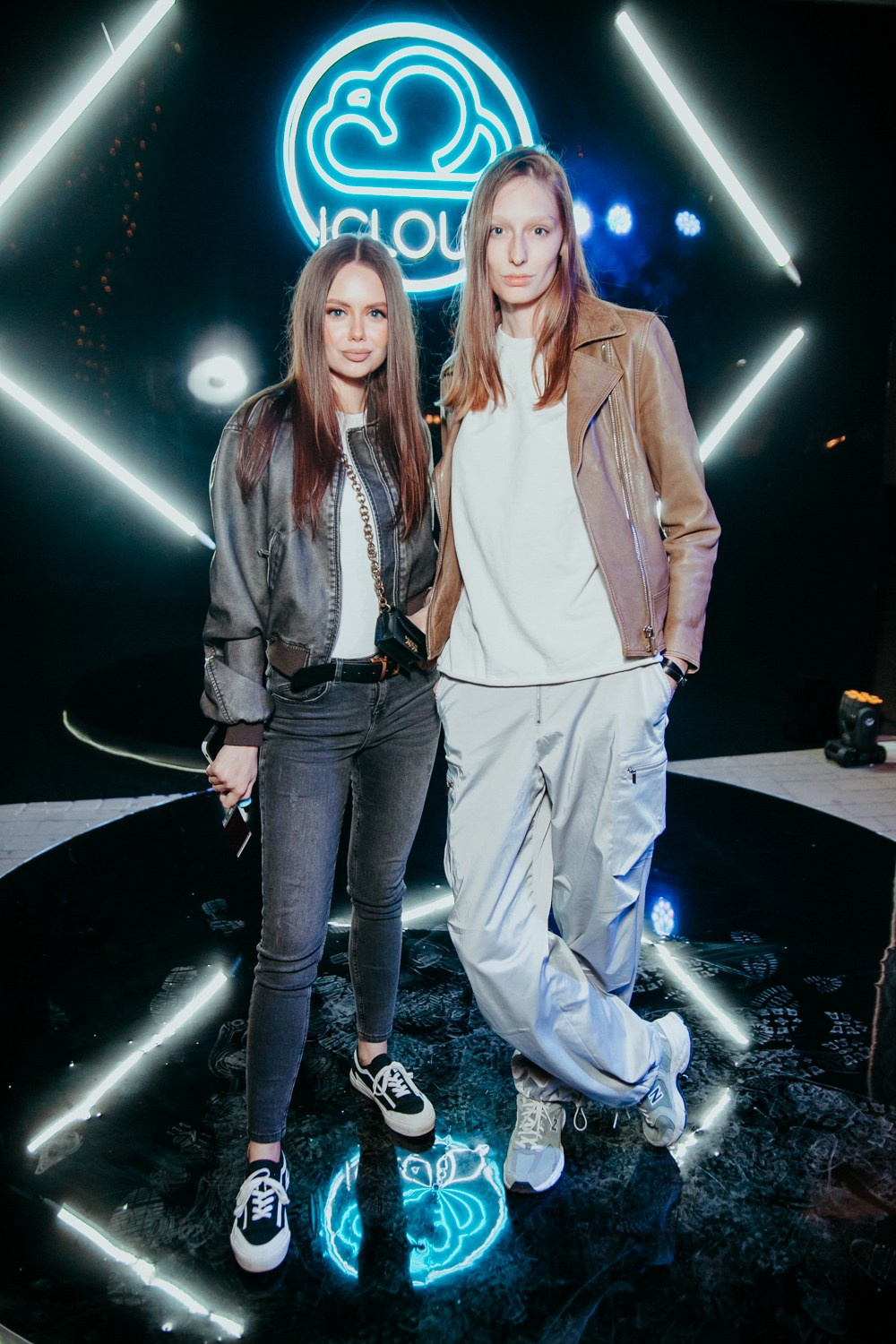 Презентация «Iphone 15». Свадебный и детский фотограф в Волгограде Слава Белов