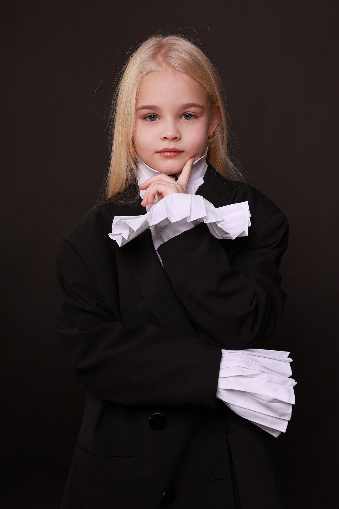 Валерия Анастасина. Съёмка одежды для маркетплейсов и брендов Morozova Production