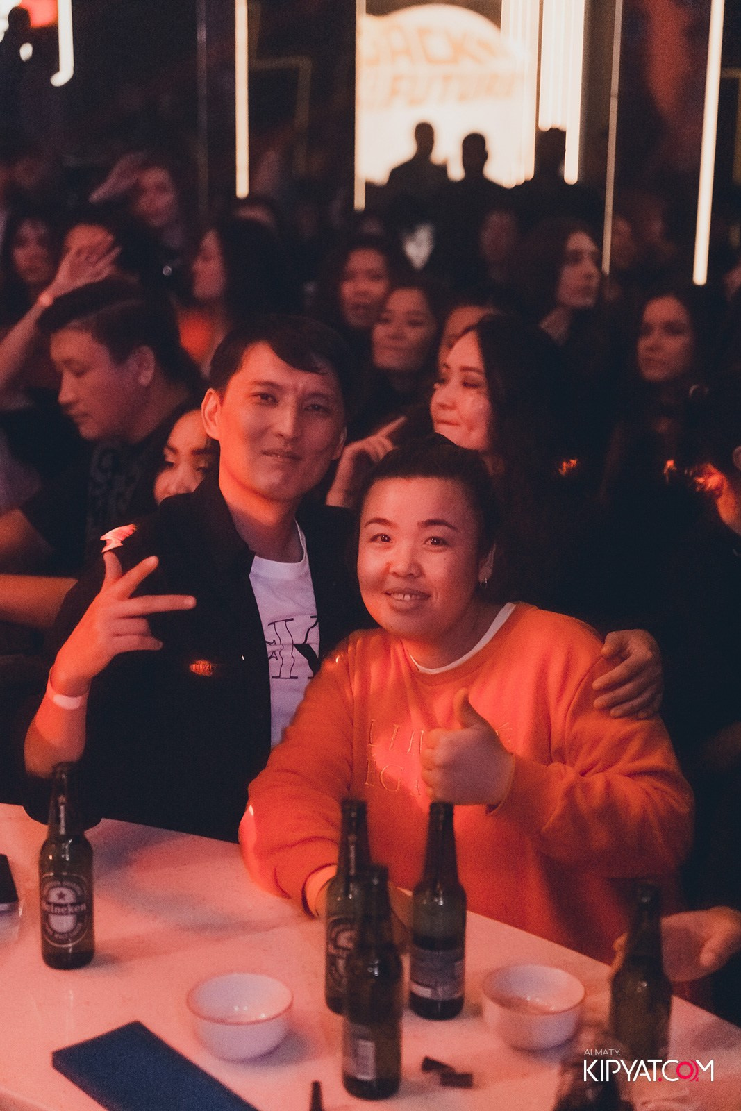 CLUB SHOW BY ИРИНА КАЙРАТОВНА В SANTA BARBARA CLUB. КИПЯТКОМ АЛМАТЫ!