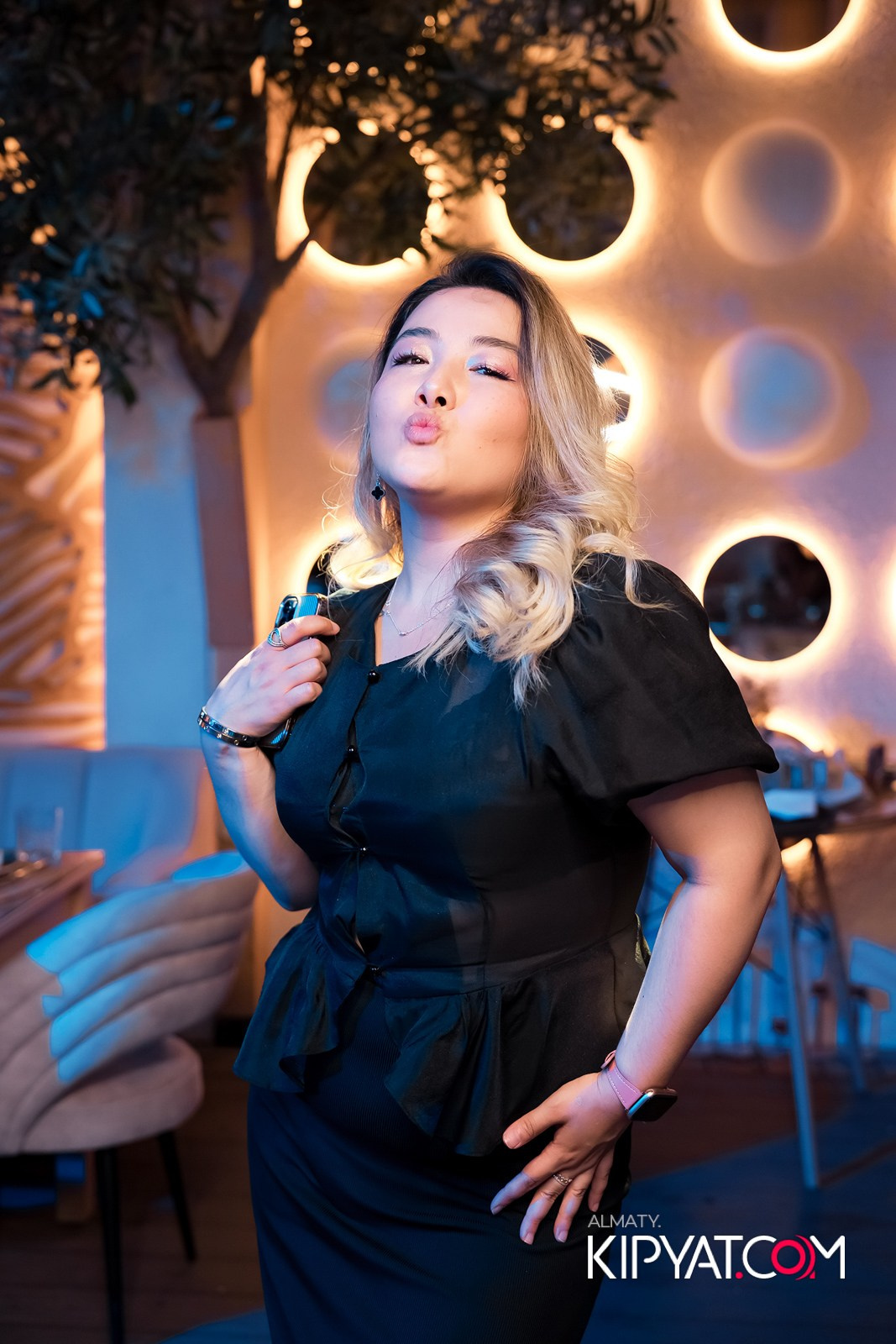 MOOD KARAOKE & TERRACE. КИПЯТКОМ АЛМАТЫ!