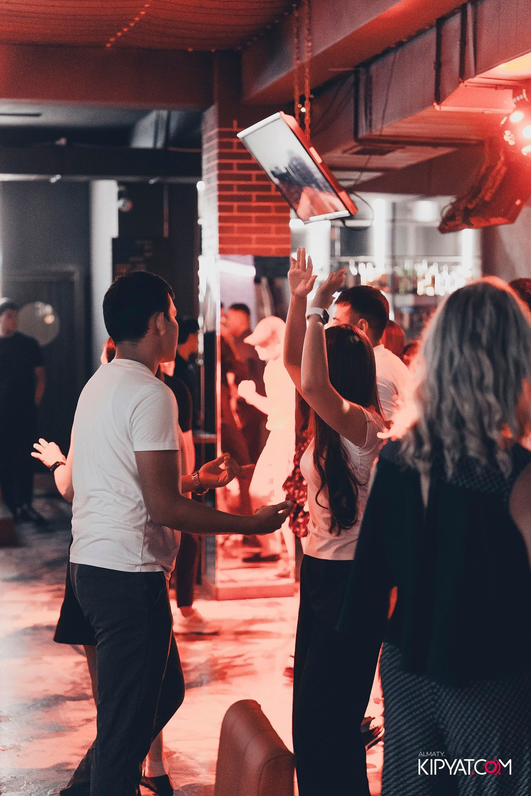 КАРАОКЕ DO RE MI. КИПЯТКОМ АЛМАТЫ!