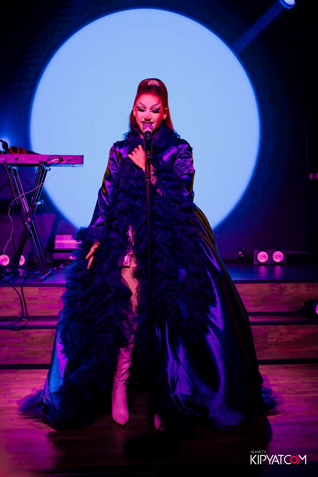 НОЧНОЙ КЛУБ ICON. КИПЯТКОМ АЛМАТЫ!