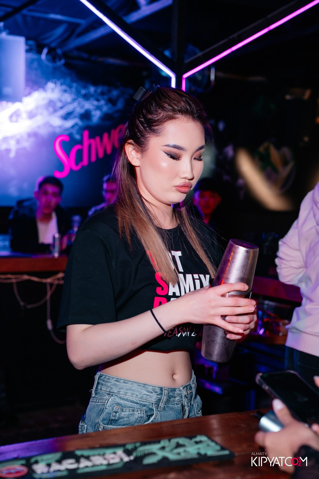 SKY BAR. КИПЯТКОМ АЛМАТЫ!