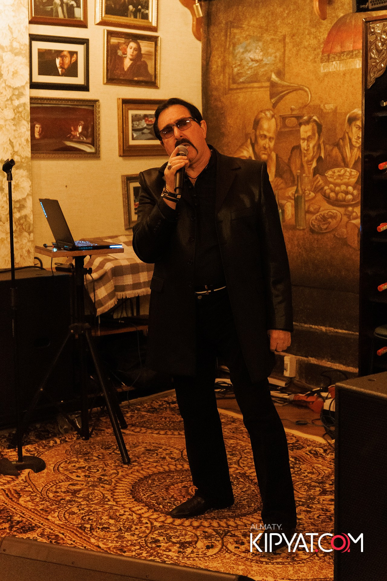 РЕСТОРАН «МАРЬИНА РОЩА». КИПЯТКОМ АЛМАТЫ!