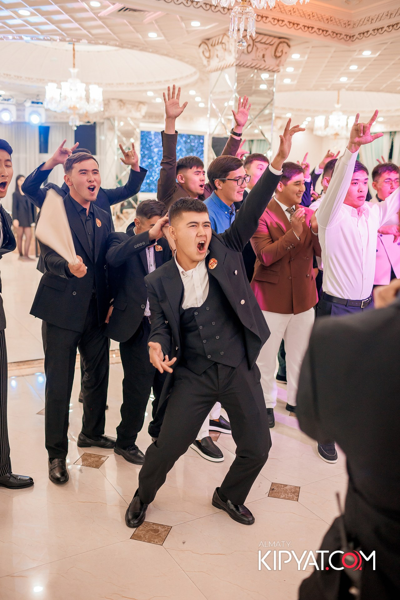 КОРПОРАТИВ PHOTO VIDEO SERVICE. КИПЯТКОМ АЛМАТЫ!