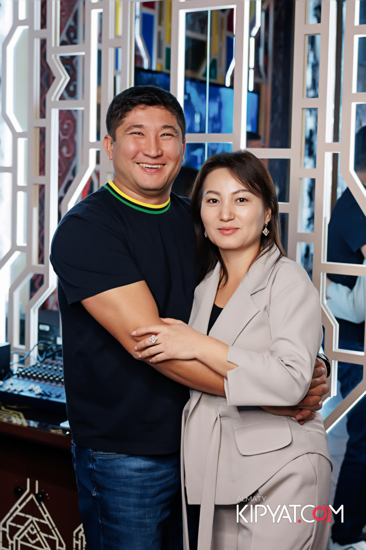 Зая, на бис. КИПЯТКОМ АЛМАТЫ!