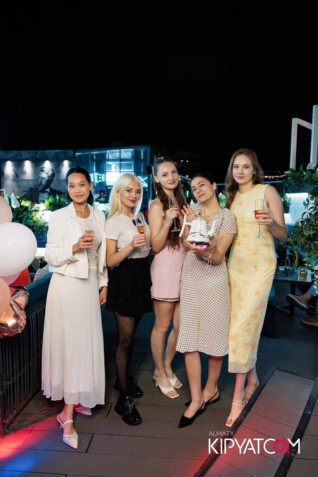 ДОРОГАЯ, Я НЕ ПИЛ. КИПЯТКОМ АЛМАТЫ!