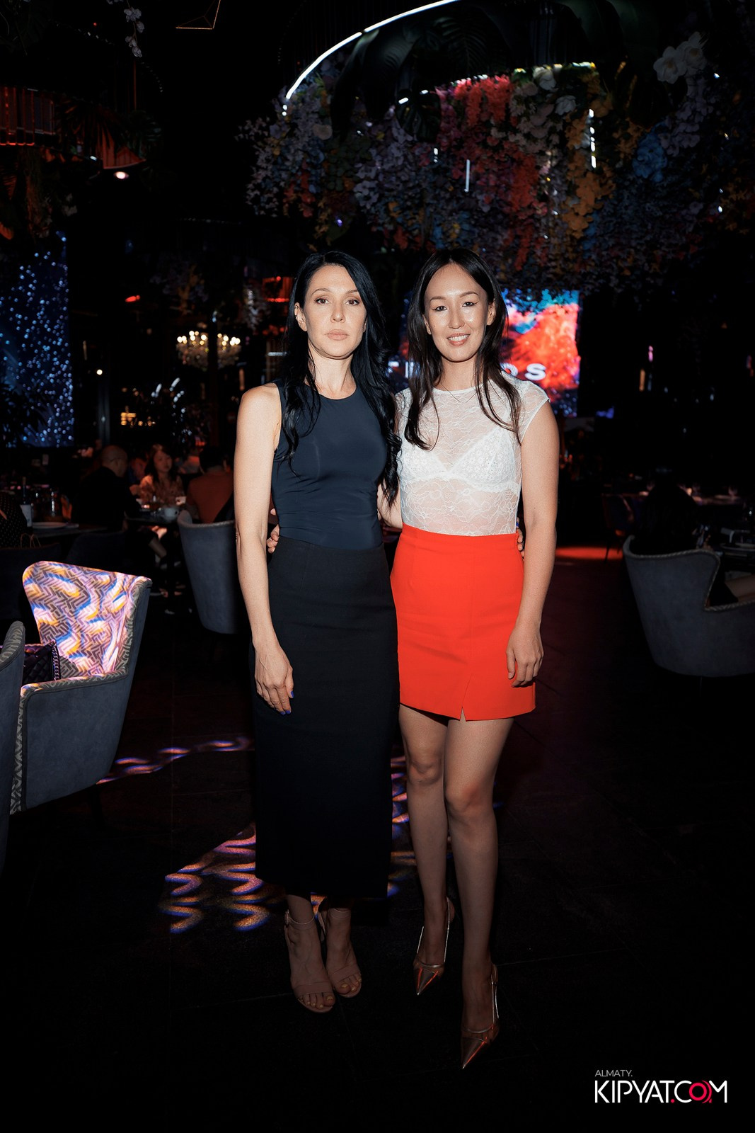 FRIENDS BAR & TERRACE. КИПЯТКОМ АЛМАТЫ!