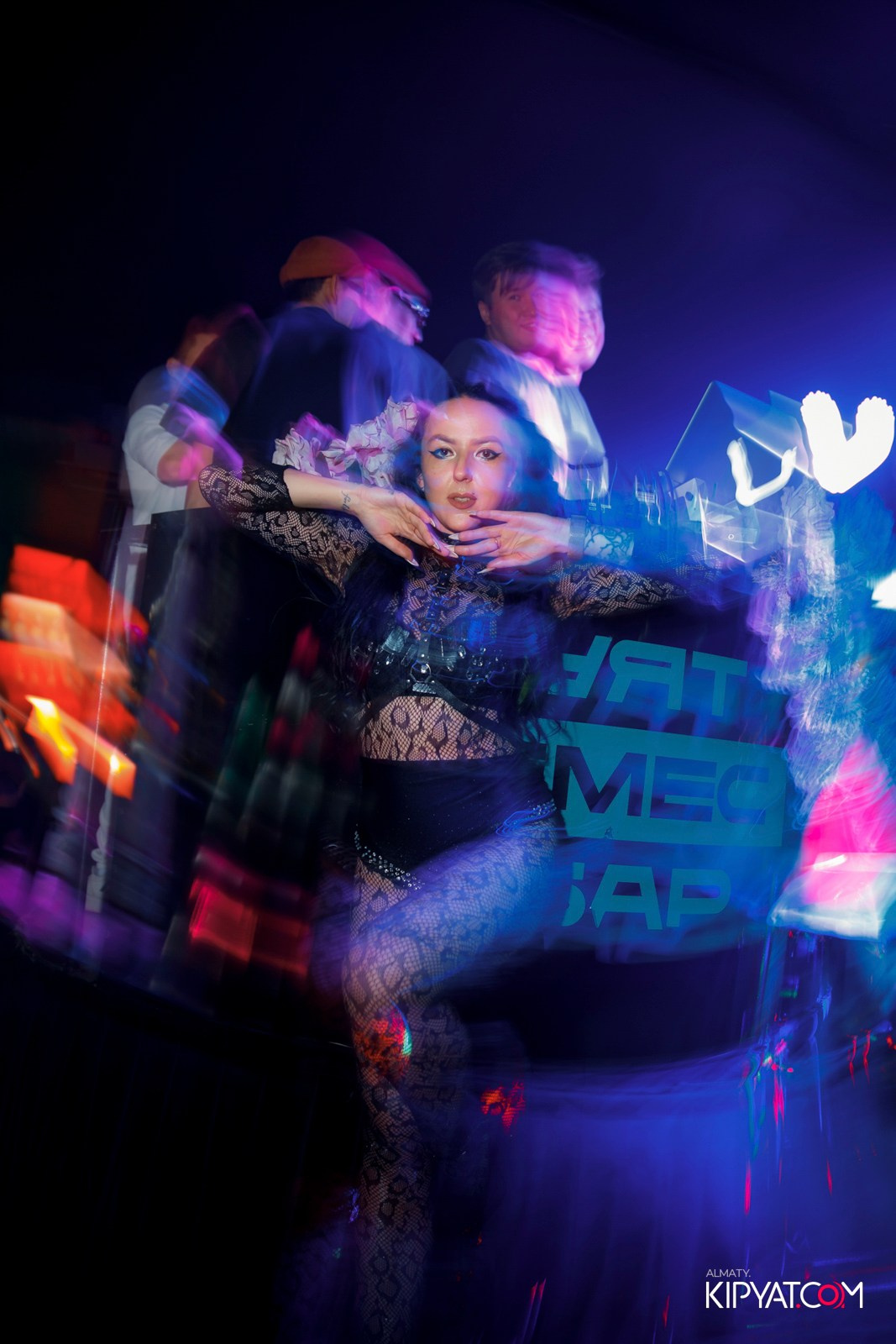 UYAT EMES BAR. КИПЯТКОМ АЛМАТЫ! Фотосъемка мероприятий в Алматы