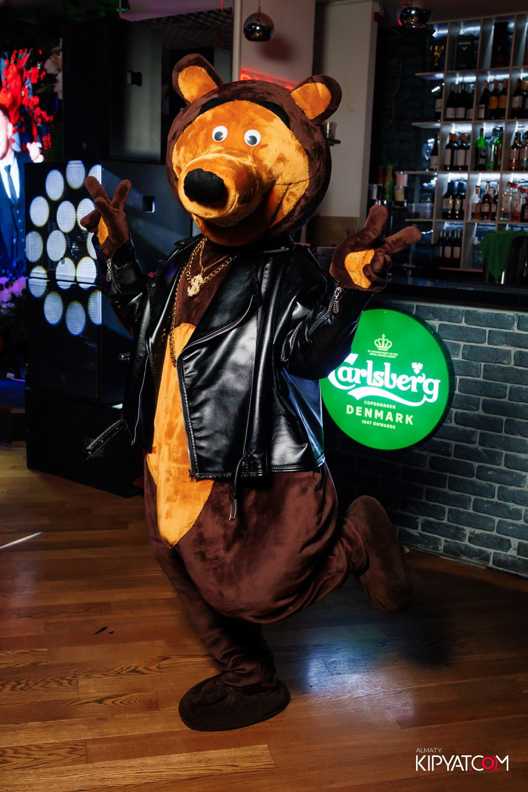 УХО И МЕДВЕДЬ НА КУРМАНГАЗЫ. КИПЯТКОМ АЛМАТЫ!