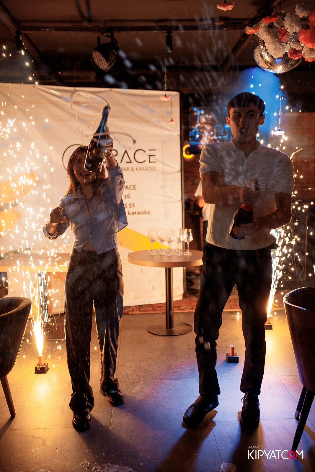 SPACE KARAOKE BAR. КИПЯТКОМ АЛМАТЫ!