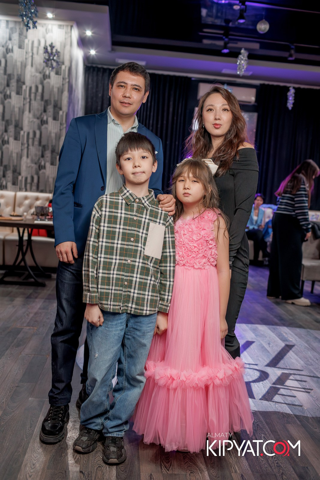 НОВОГОДНИЙ ОТЧЕТНЫЙ КОНЦЕРТ МУЗЫКАЛЬНОЙ ШКОЛЫ «SOULWAY». КИПЯТКОМ АЛМАТЫ!