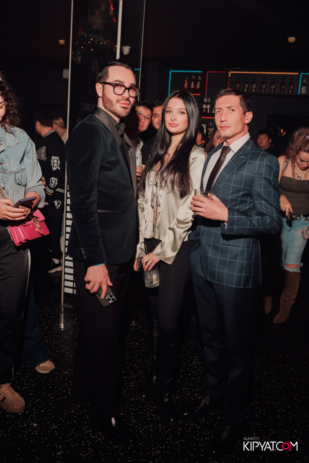 BEAUTY ЁЛКА SANTA BARBARA SPECIAL GUEST ГРУППА MILLENIUM 5 ТРИБЬЮТ ШОУ. КИПЯТКОМ АЛМАТЫ! Фотосъемка мероприятий в Алматы