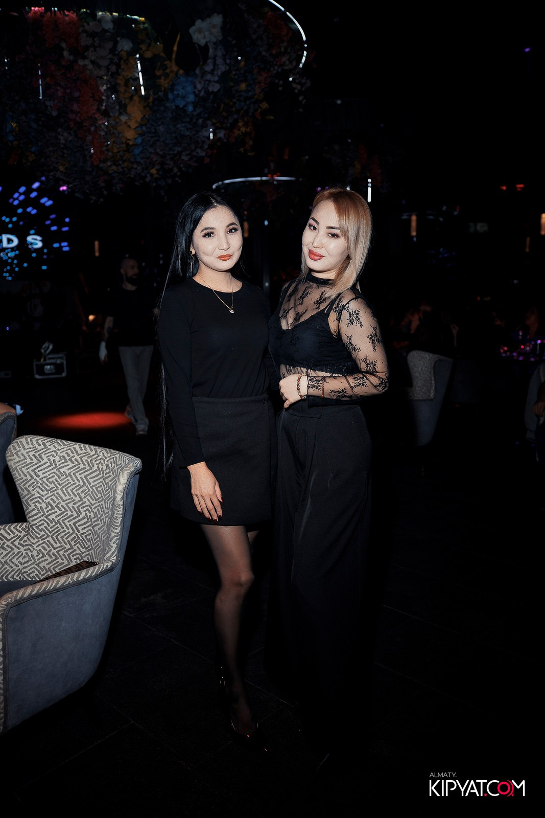 FRIENDS BAR & TERRACE. КИПЯТКОМ АЛМАТЫ! Фотосъемка мероприятий в Алматы