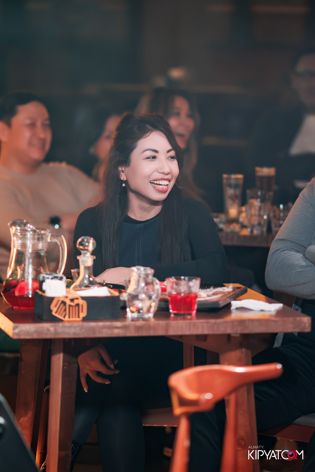 STAND UP КОНЦЕРТ АЛЕКСАНДА МЕРКУЛЬ. КИПЯТКОМ АЛМАТЫ!