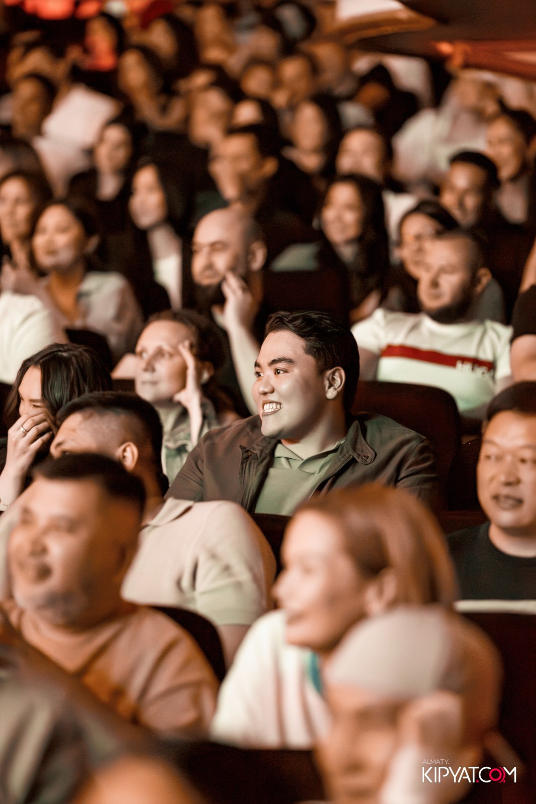 STAND UP КОНЦЕРТ АЛЕКСАНДА МЕРКУЛЬ. КИПЯТКОМ АЛМАТЫ!