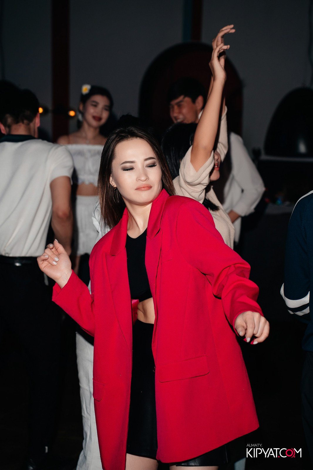 ARAGOSTA LOUNGE BAR — SPECIAL GUEST NURIK SMIT. КИПЯТКОМ АЛМАТЫ!