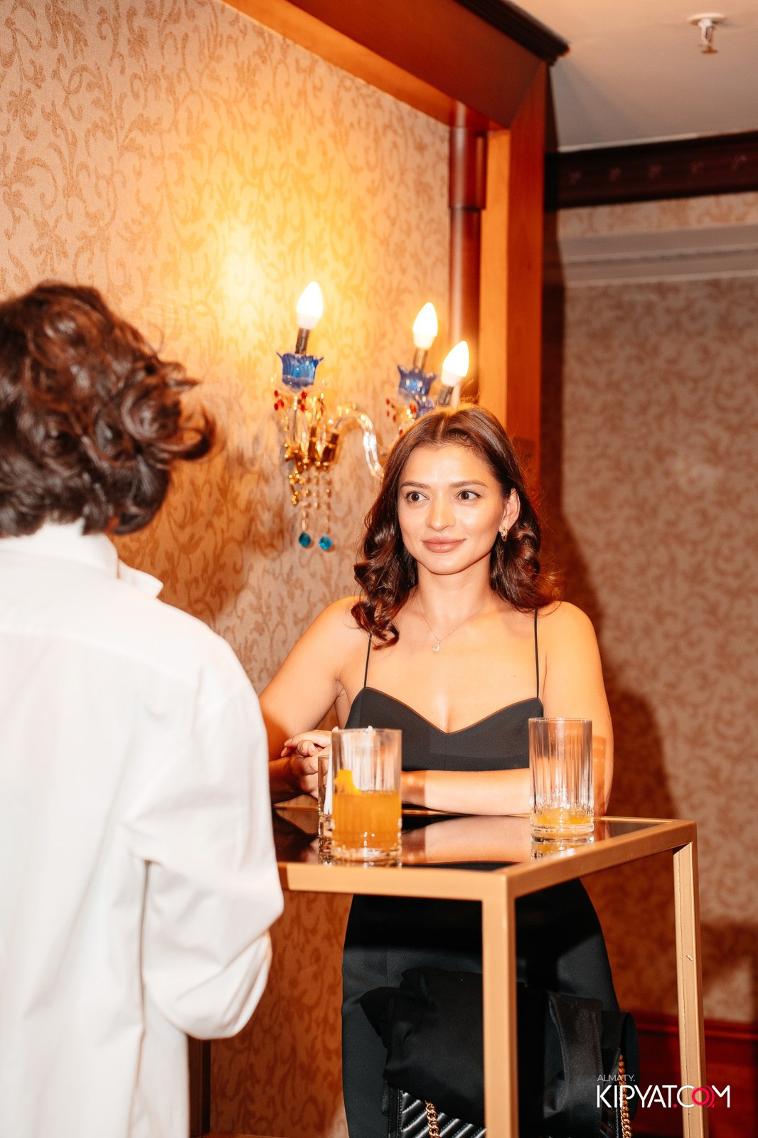 БЛАГОТВОРИТЕЛЬНЫЙ УЖИН В ЧЕСТЬ 30-ЛЕТИЯ ROTARY CLUB OF ALMATY. КИПЯТКОМ АЛМАТЫ!