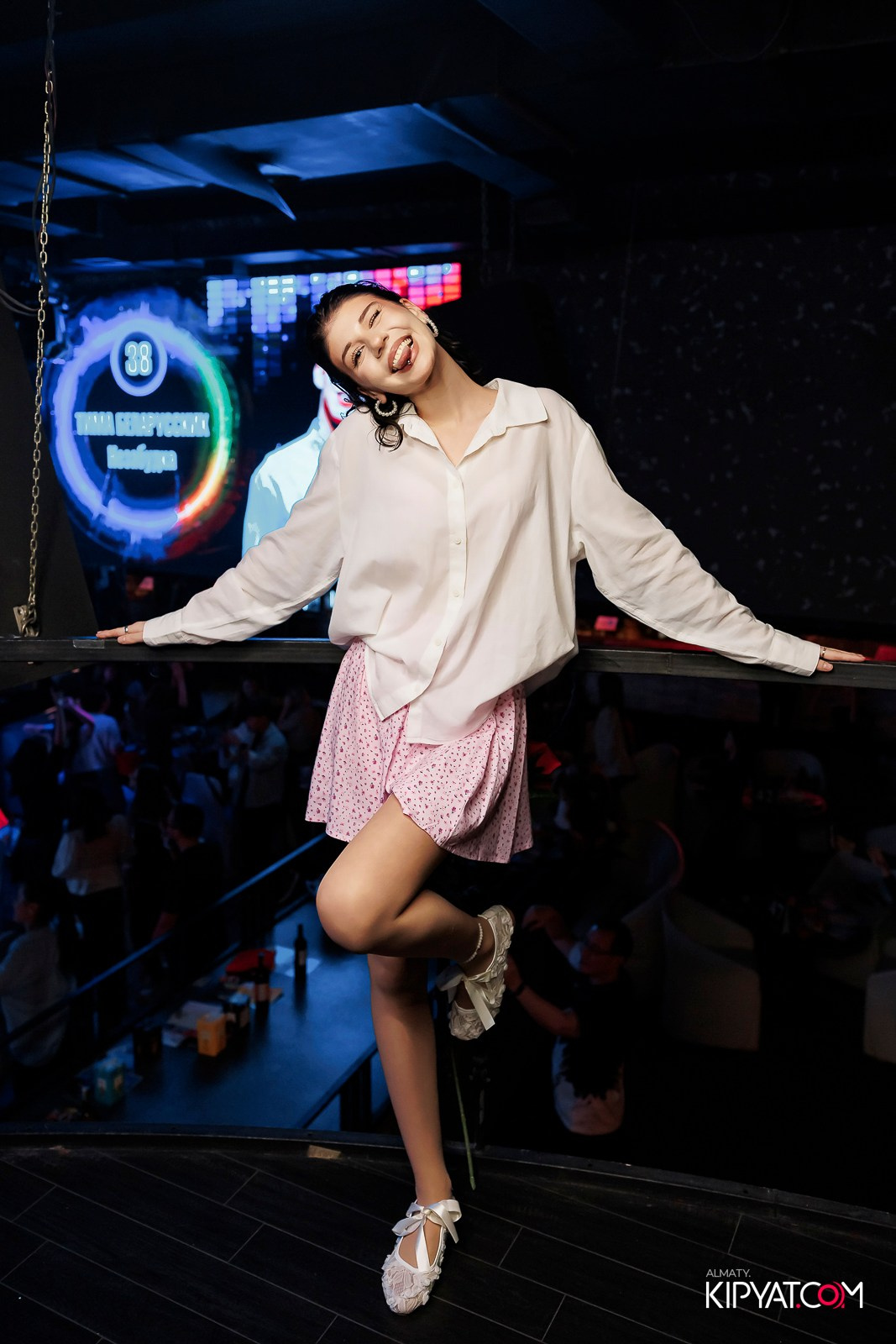 МУЗЫКАЛЬНОЕ ЛОТО В HIT RETRO. КИПЯТКОМ АЛМАТЫ! Фотосъемка мероприятий в Алматы