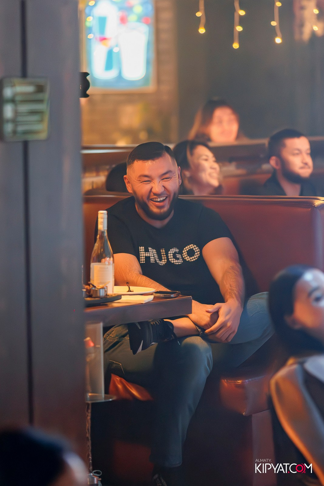 STAND UP КОНЦЕРТ АЛЕКСАНДРА МЕРКУЛЬ. КИПЯТКОМ АЛМАТЫ! Фотосъемка мероприятий в Алматы