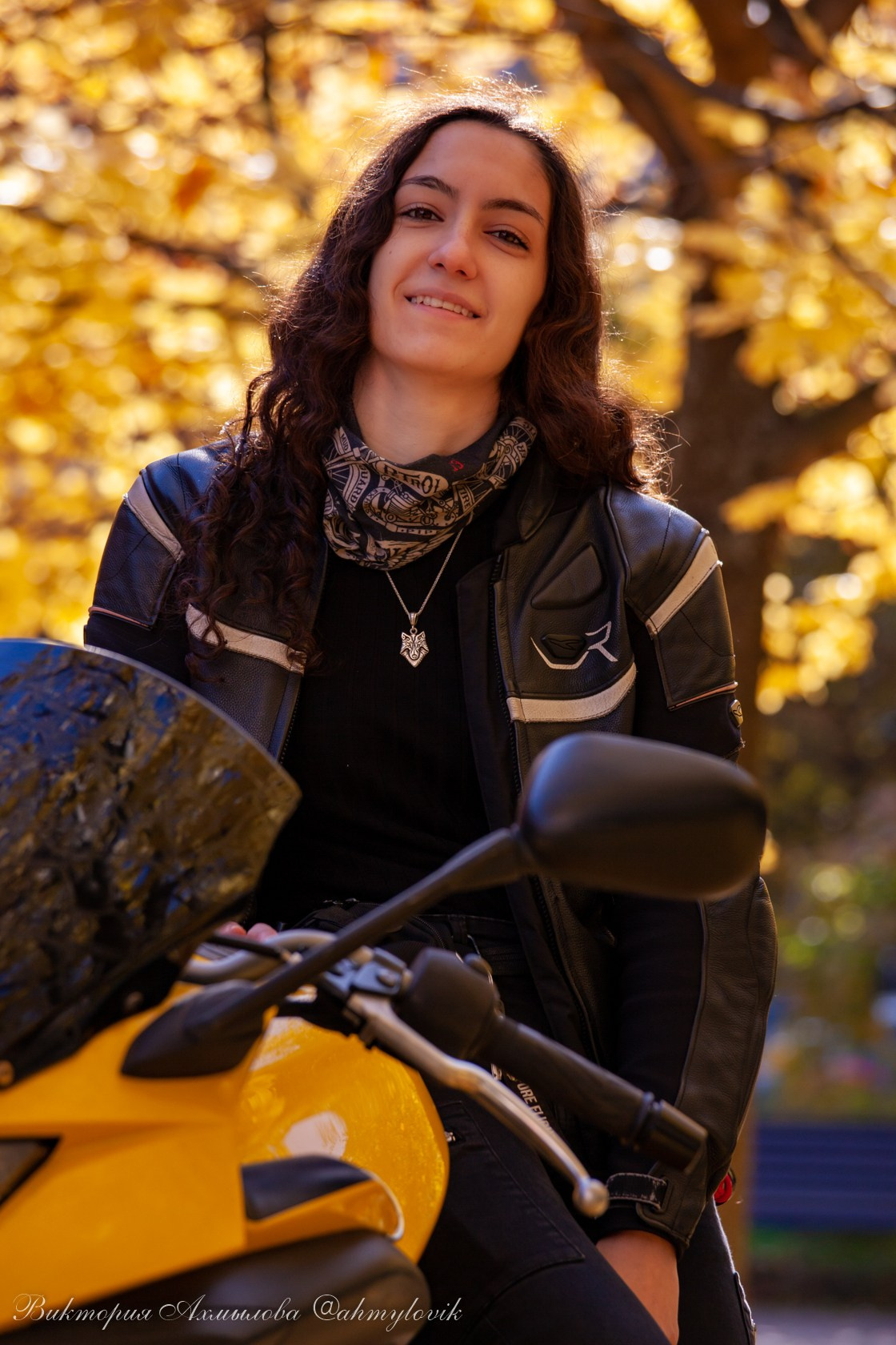 Алина Вартанова (Yamaha Diversion F 600). Виктория Ахмылова. Фотограф в Москве