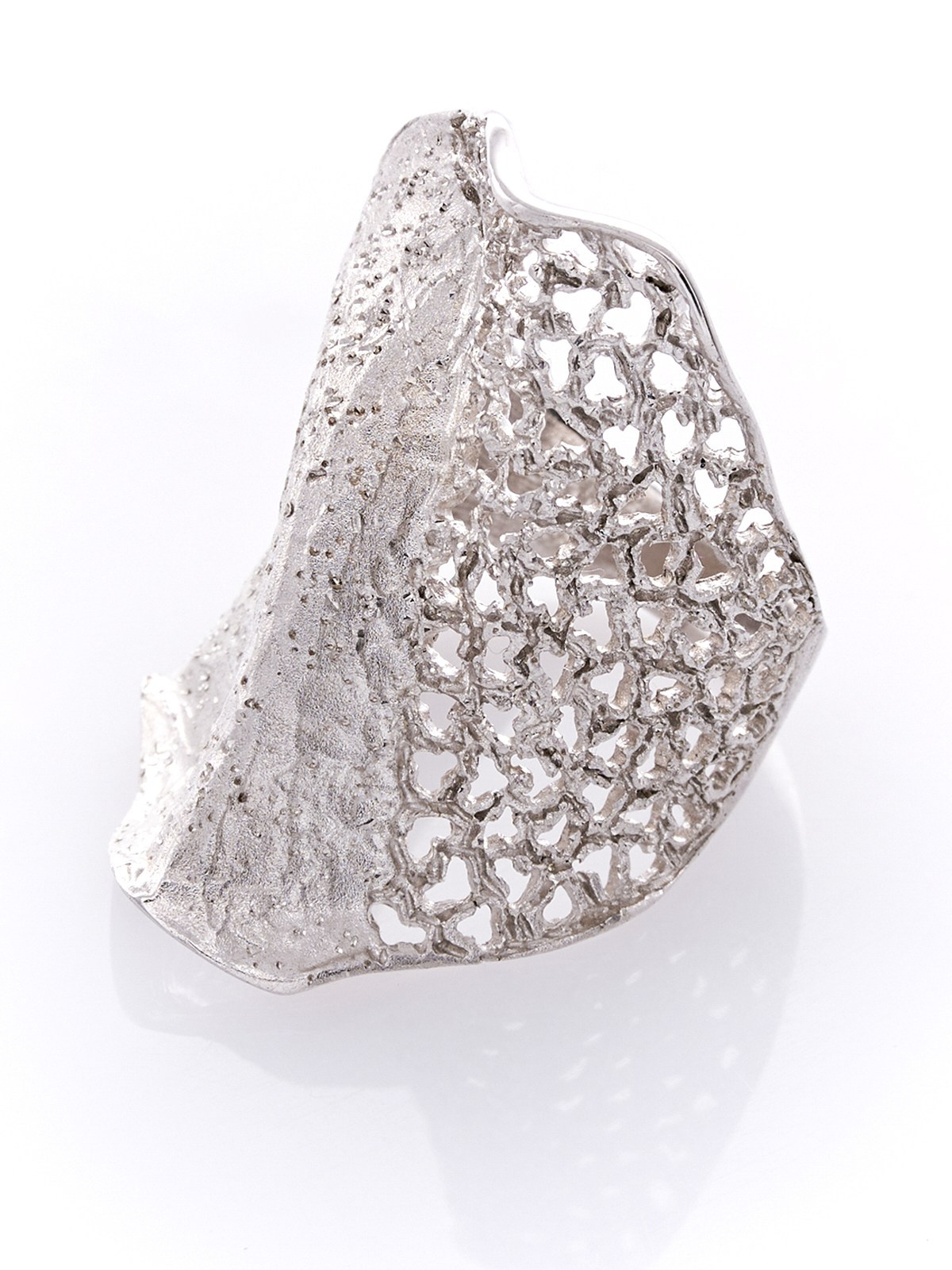 Ювелирные изделия. Каталожный предметный фотограф