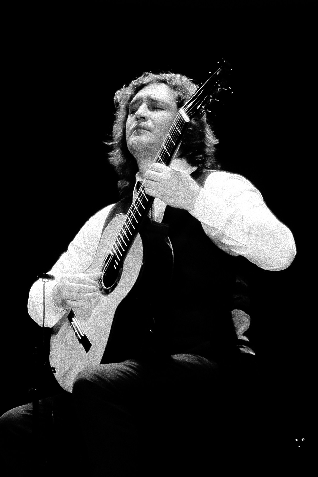 Гитарный концерт Романа Зорькина. Goncharov Tim