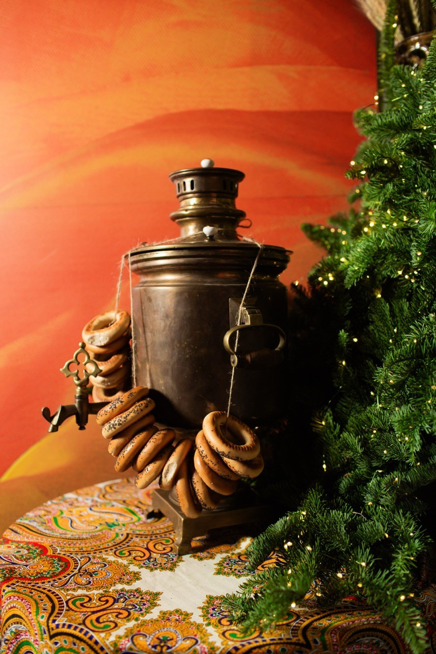 LЮSTRA bar 10.12.2025. Московская кавер-группа BankBand