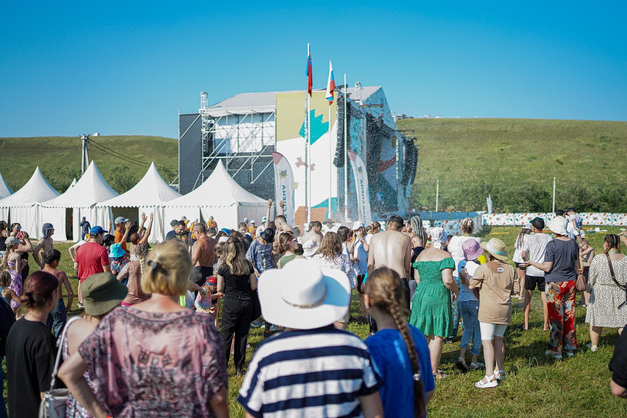 Динотерра 2024. #фотокаквкино | Фотографирую людей