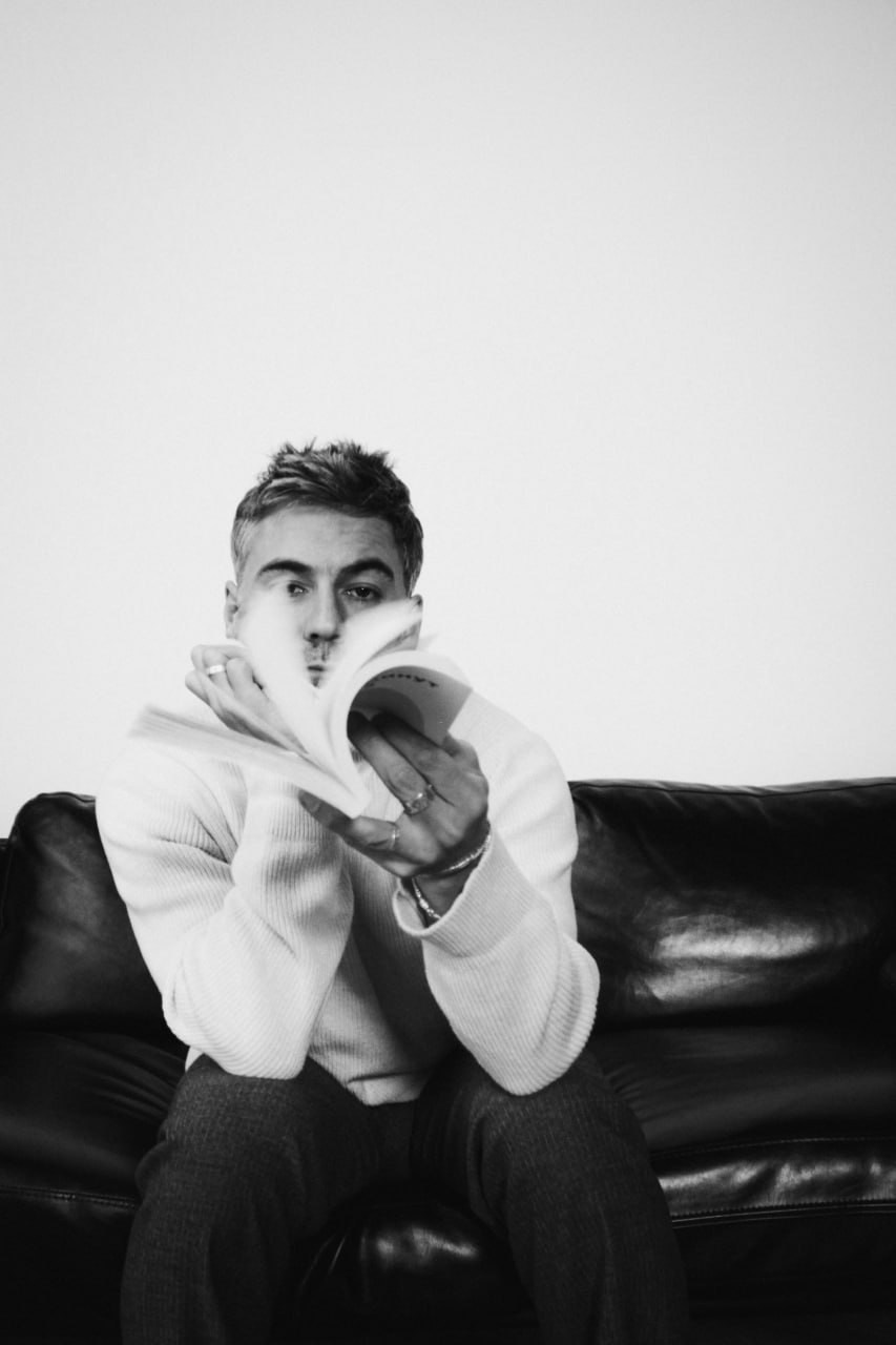 Мужской портрет, мужская фотосессия. Портретный и ню фотограф в Москве Александра Мишура