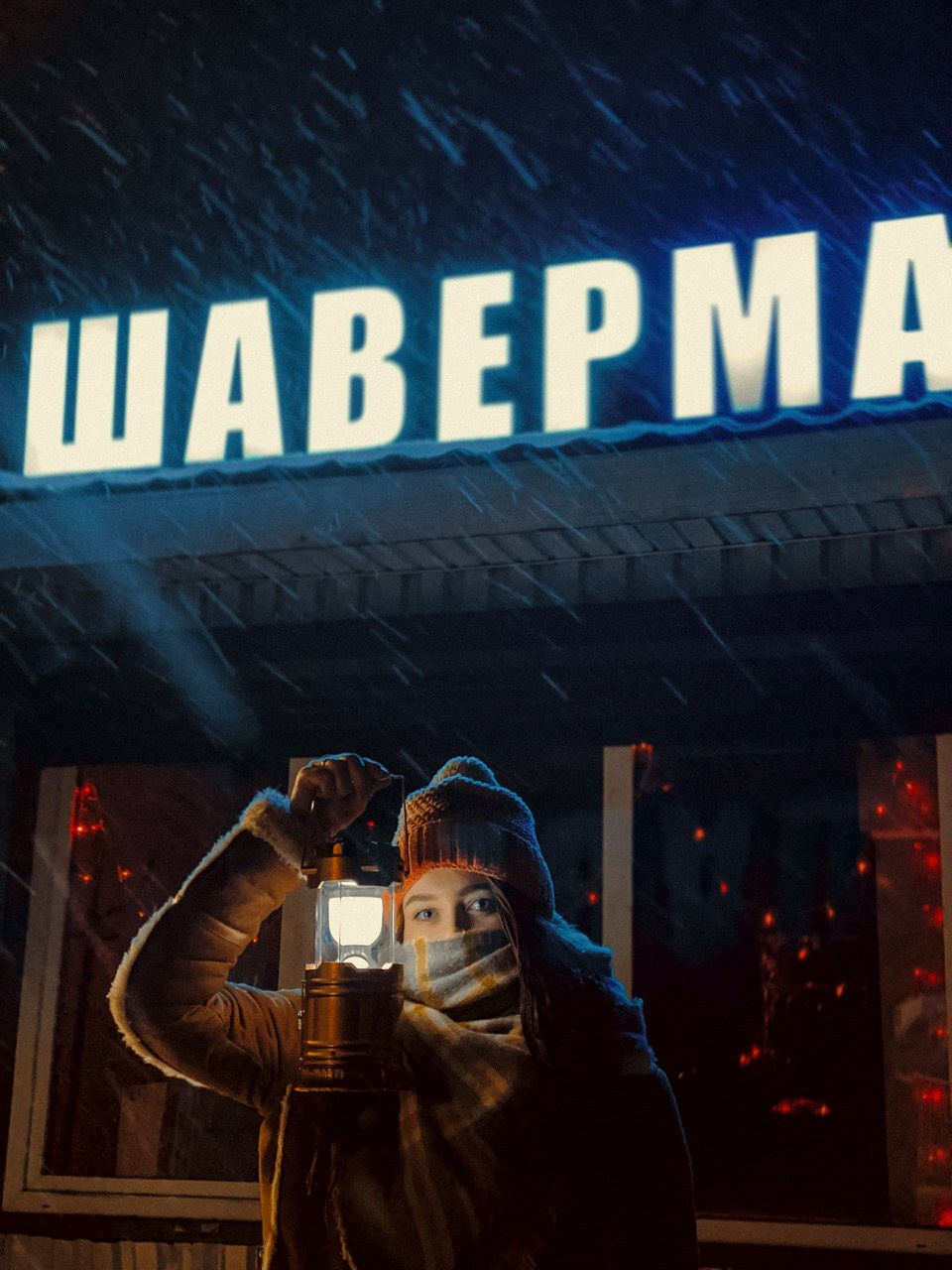 Современная концептуальная фотография о теле, уязвимости и идентичности. Визуальная практика на стиле честности, пост-иронии и искусства.Рекламная фотография, Концептуальная фотография, Современный художник, Психология, Коммерческий фотограф, Репортажный фотограф, Стрит фотография, Арт, Сюрреализм, Мобильная фотография, Снято на айфон, Дима Бурза