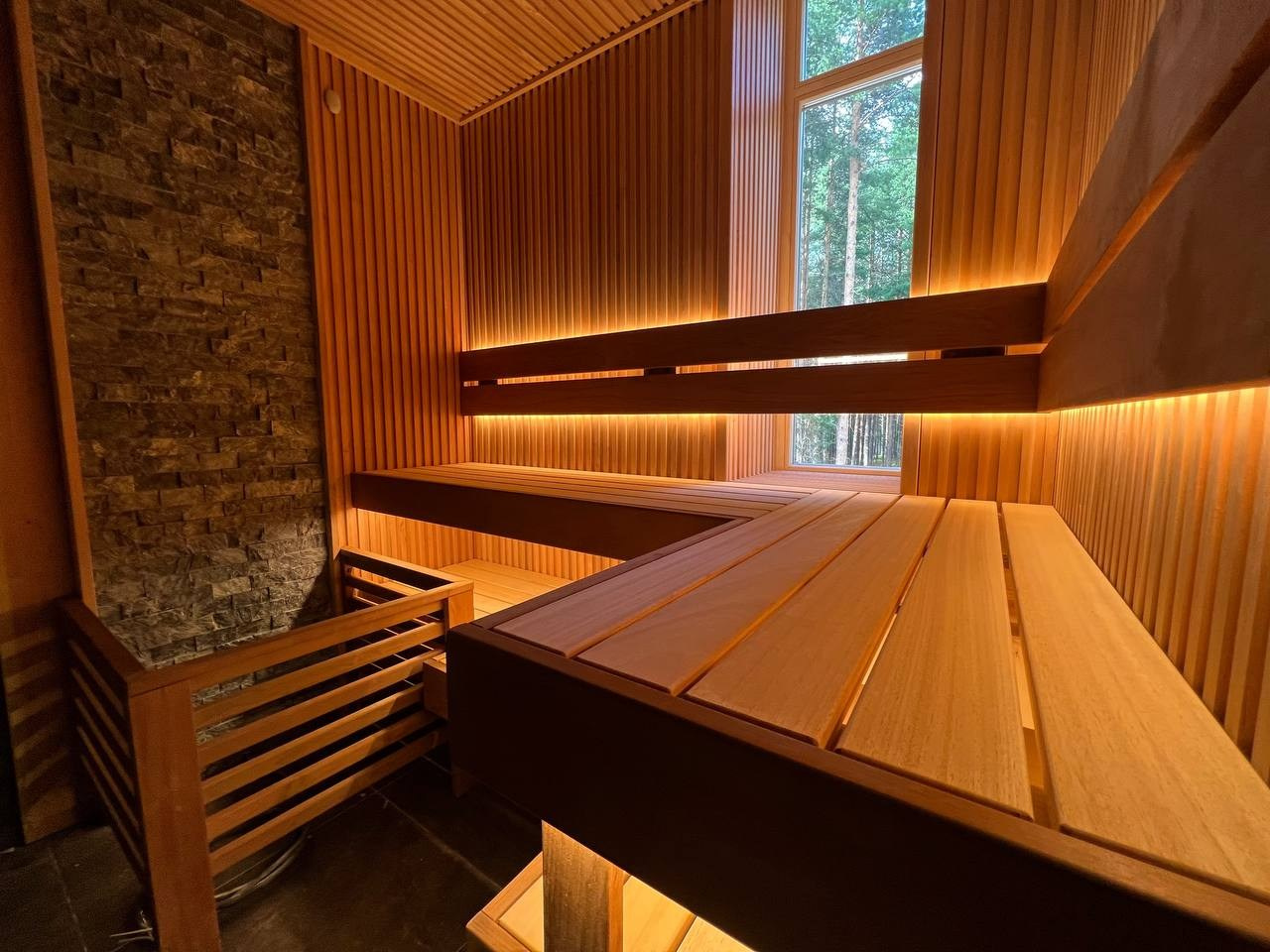 Комплекс саун в процедурных кабинетах клиники Кивач. Все пять в едином стиле, с точным расчетом нужного температурно-влажностного баланса. SaunaTopMasters