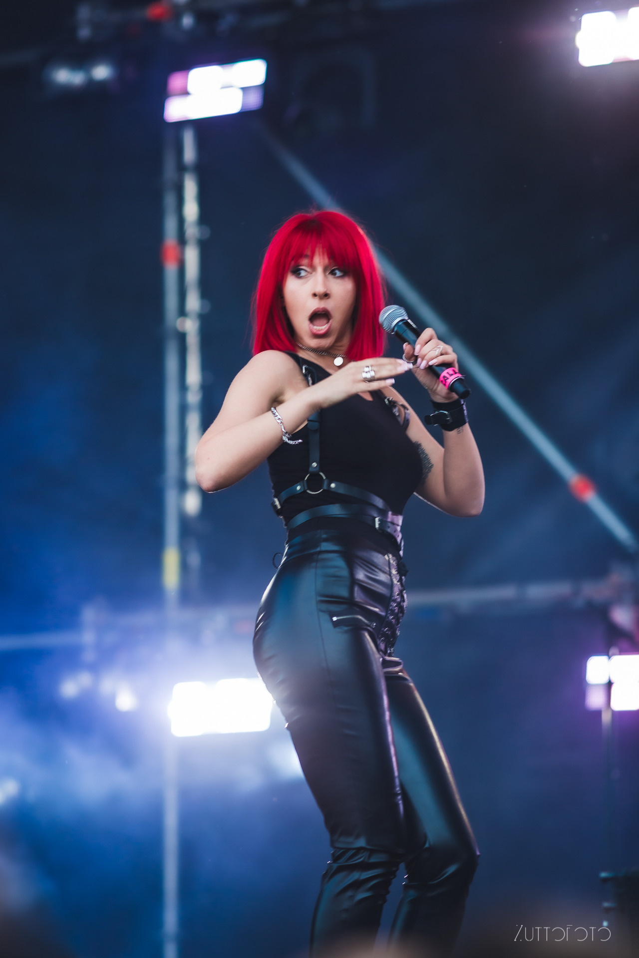 Концерты. Социофобушек, фотографирует социофобушков. Фотограф в Санкт-Петербурге